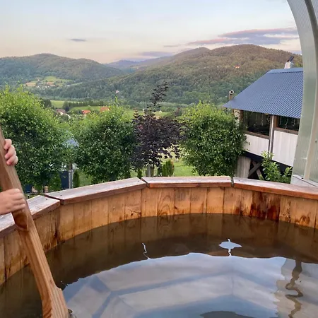 Domki- Limanowa, Z Balia I Sauna Holiday home Limanowa